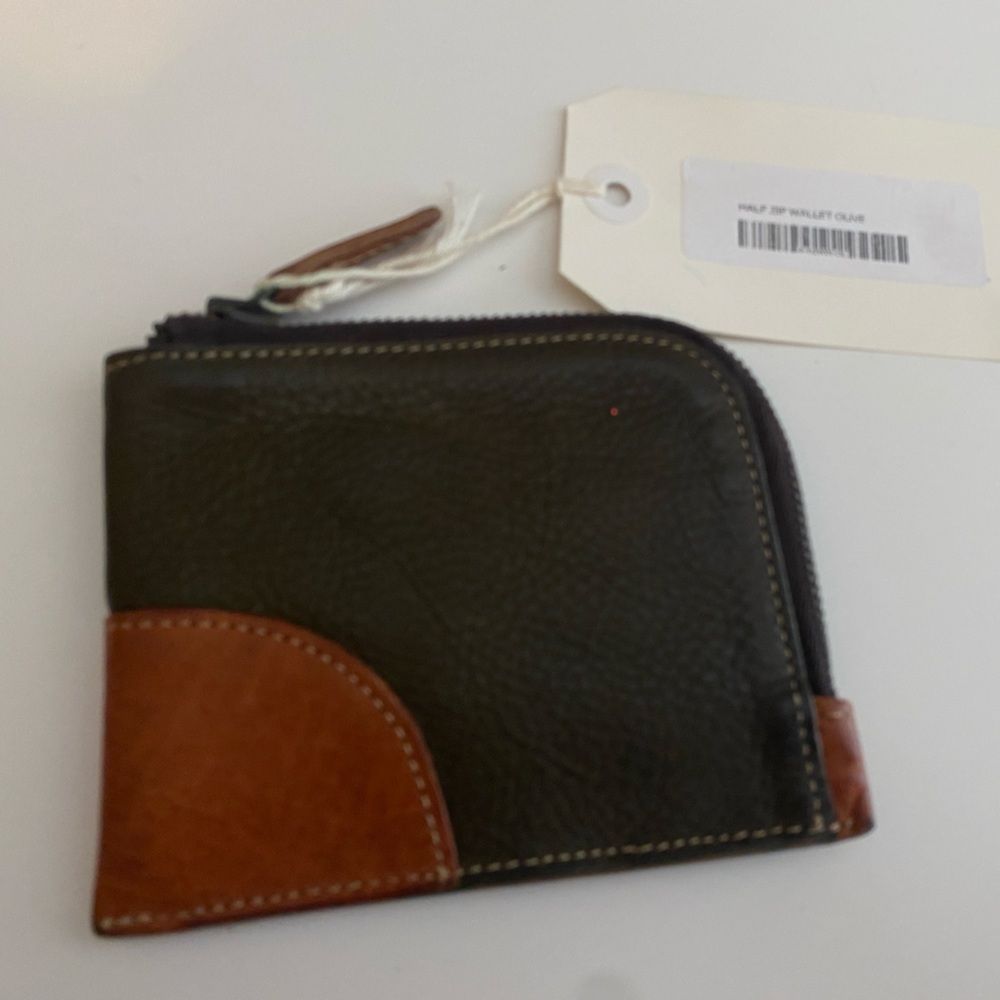 Moore and Giles Half Zip Olive and Natural Leather Wallet